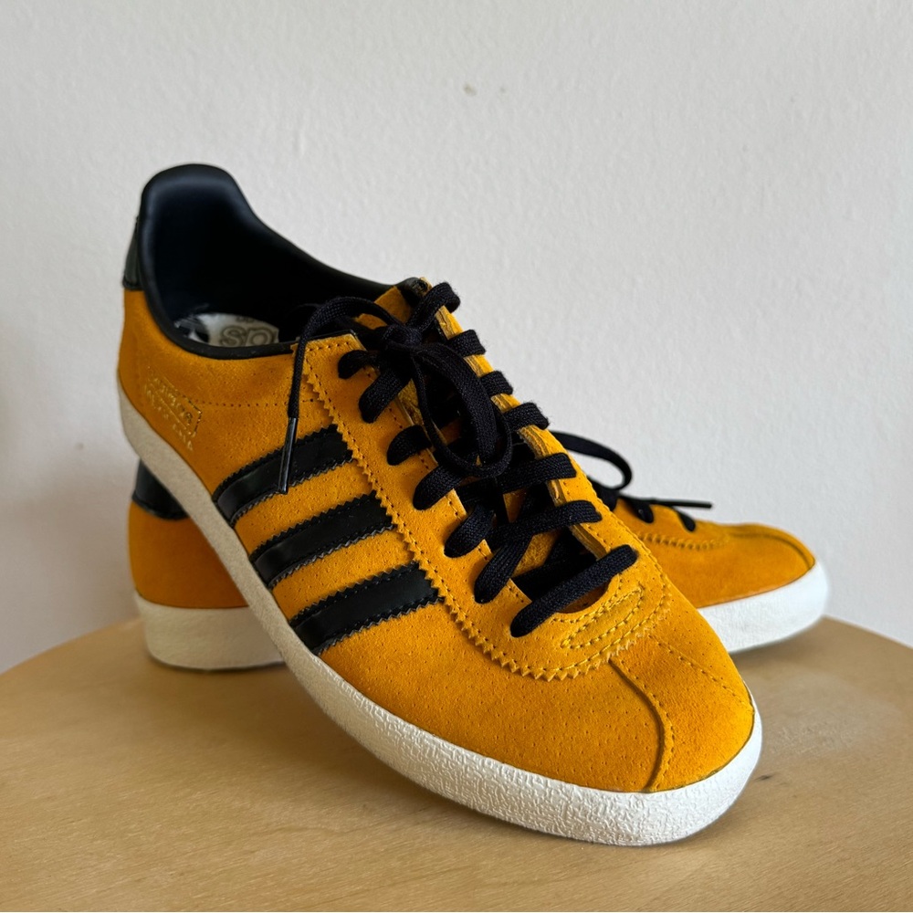 Adidas Mexicana (Samba Kill Bill Style)